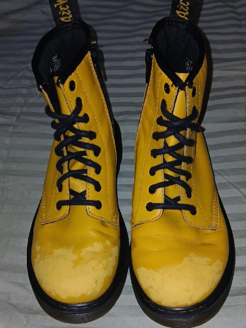Dr Martens Junior Yellow Leather Lace-Up Combat Boots Sz: 3